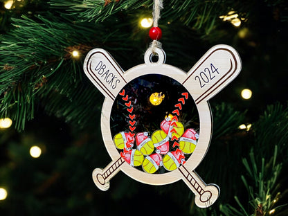 Personalized Softball Christmas Shaker, Christmas Team Ornament with Member Names, Unique 2025 Coach Gift, Christmas Gift, Christmas Decor